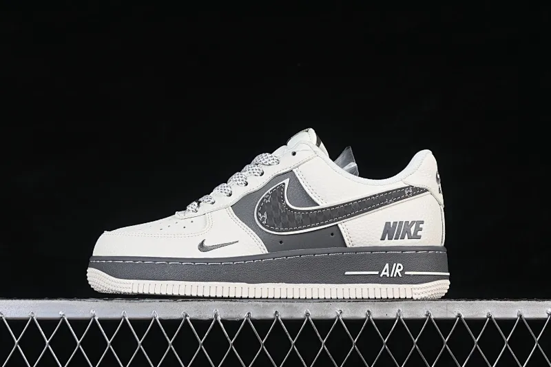 All categories Nk Air Force 1 Air Force series Nk Air Force 1 Low Air Force low-top Nike Air Force 1'07 Low off-white and dark gray Air Force 1 low-top casual sneakers SM6668-107